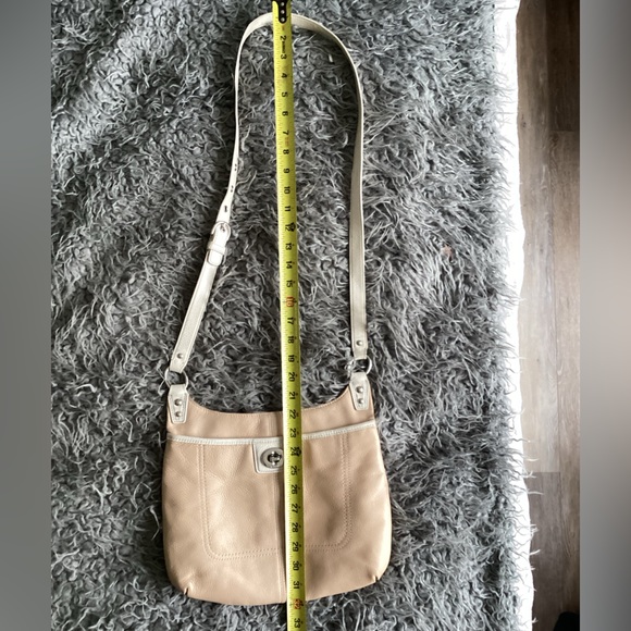 #85-Coach Beige and Cream Shoulder Bag - Picture 11 of 11